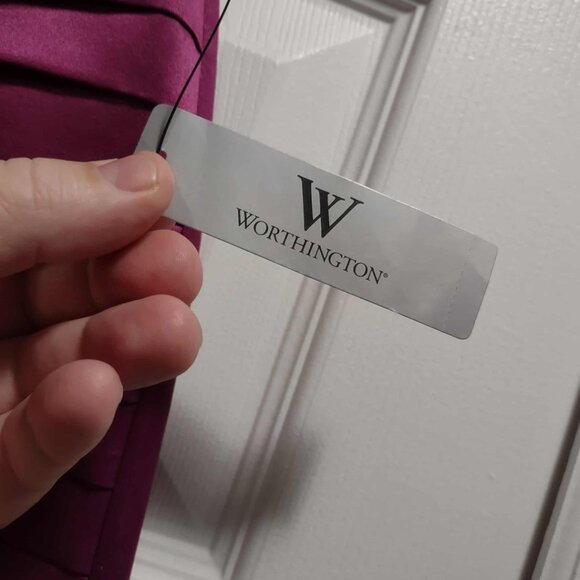 Worthington's Pleated Knee Length Skirt Ultraviolet Sz 4 - Picture 2 of 5